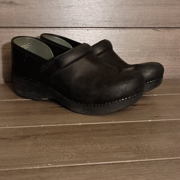 Dansko XP2.0 Slip Up Black Leather Clogs Size US 7.5 UK38 Slip Resistant - Picture 1 of 13